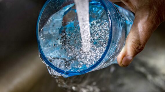 Стакан чистой воды