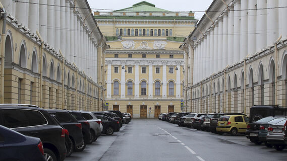 Улица Зодчего Росси