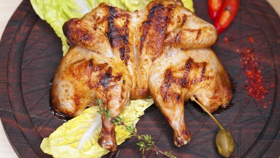 Самые аппетитные части курицы-гриль вредят здоровью 