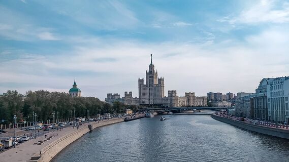 Москву покинет жара: что ждать от погоды в последние дни июля, знает синоптик