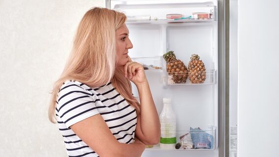 Какие продукты нельзя долго хранить в холодильнике