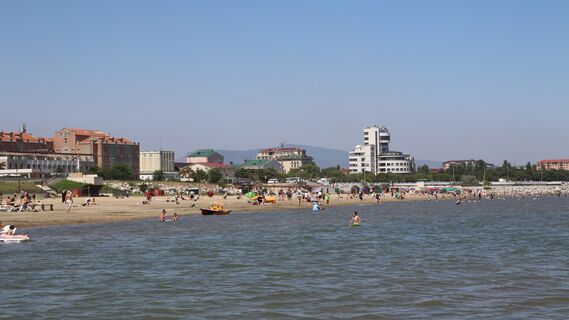 Вода в море