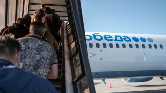 Почему надо стараться зайти в самолет первым: пожалеете, если будете плестись в хвосте