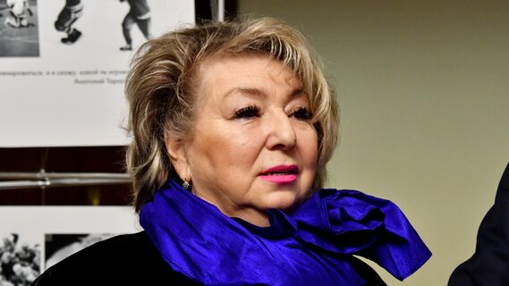Прикованная к инвалидному креслу Тарасова развеяла слухи о своей госпитализации