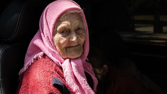 На Руси старость не всегда была в почете
