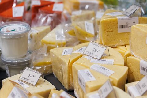 Сыр, ценники, магазин, прилавок, молочная продукция