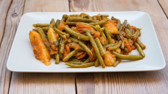 Вкуснейшее блюдо из курицы и стручковой фасоли