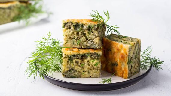 Вкуснейший пирог с сыром и зеленью