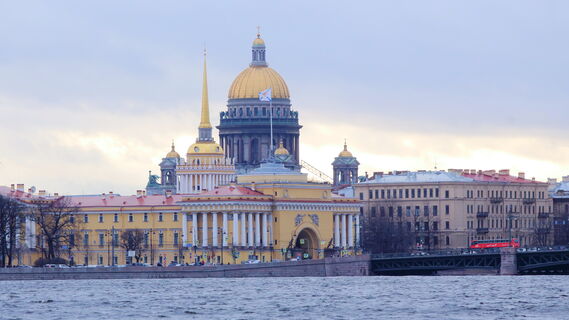 Санкт-Петербург, пасмурно