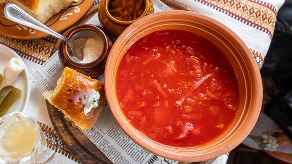 Вкус блюда может быть хорошим, однако употреблять его уже не стоит