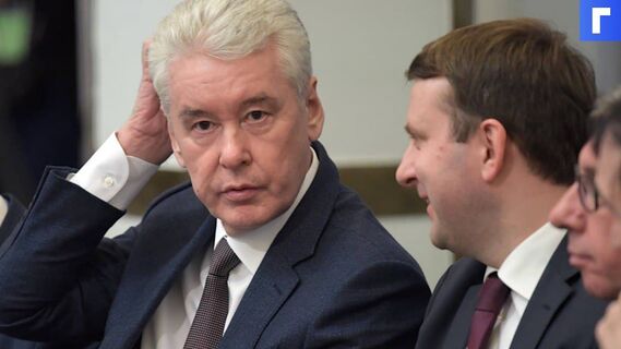 Закрытие фан-зон, запрет массовых мероприятий: Собянин продлил COVID-ограничения до 29 июня