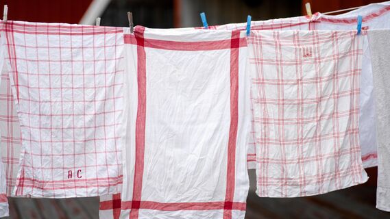 Как отстирать полотенца из кухни
