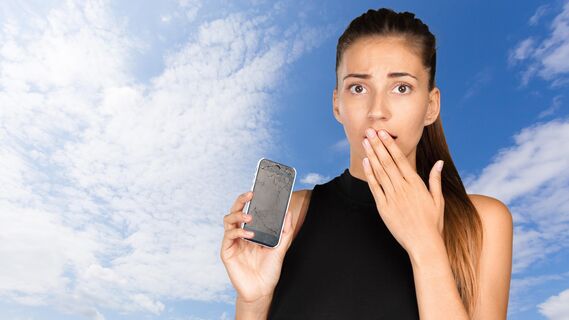 Этот лайфхак не уберет царапины со смартфона