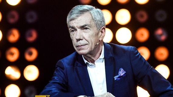 Заметно сдал: страдающий онкозаболеванием Юрий Николаев появился на вручении премии
