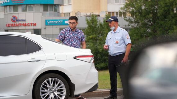 Чего нельзя делать при общении с органами правопорядка на дороге