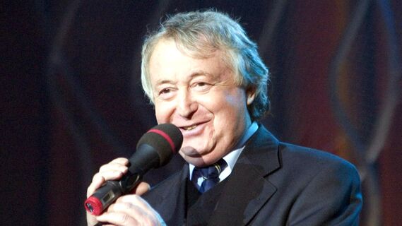 «Мне всегда всего хватает»: Лион Измайлов не жалуется на маленькую пенсию
