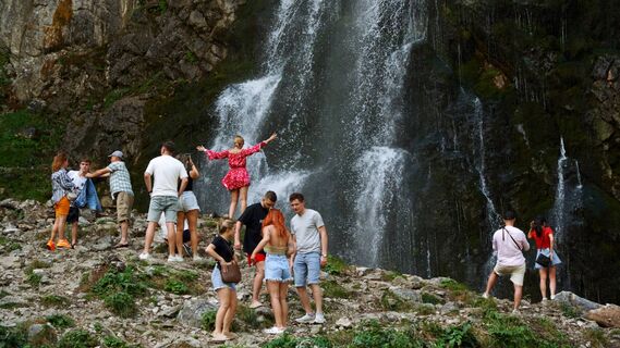 Топ-3 самых красивых водопадов Абхазии: где находятся, как называются, и как добраться