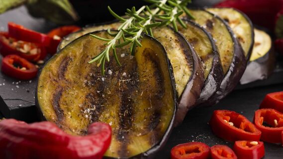 Вкуснейшие баклажаны на гриле со специями