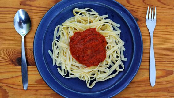 Макароны с вкусным соусом