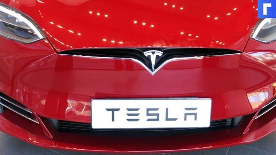 Илон Маск анонсировал появление Tesla в России