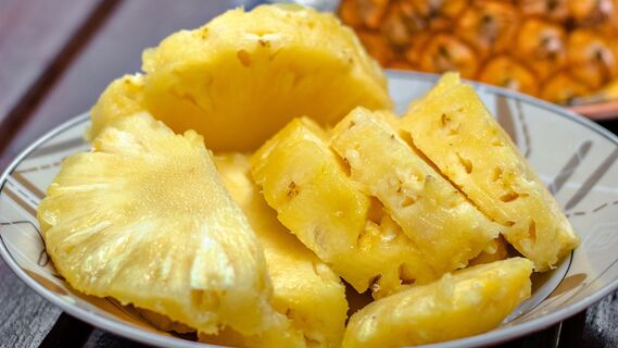 Что можно приготовить из кислого ананаса