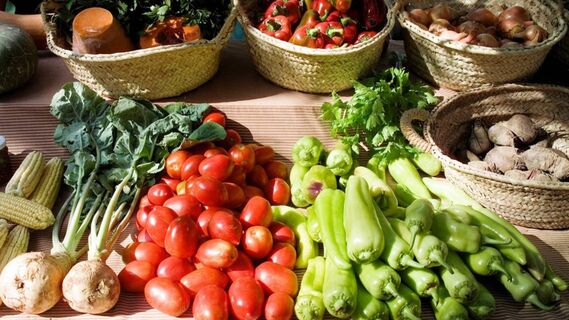 Сэкономить на рынке можно только в определенные часы