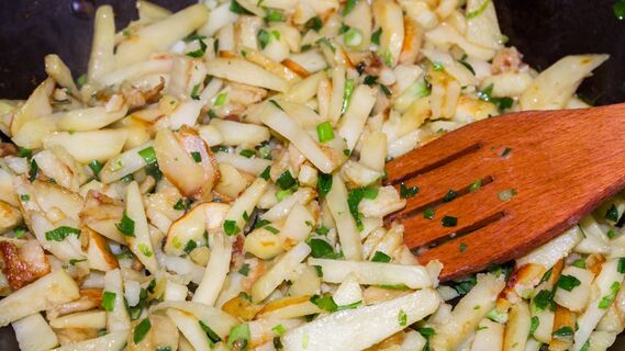 Как жарить картошку без брызг