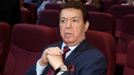 В гробу перевернулся: на имени Кобзона решили топорно срубить деньжат 