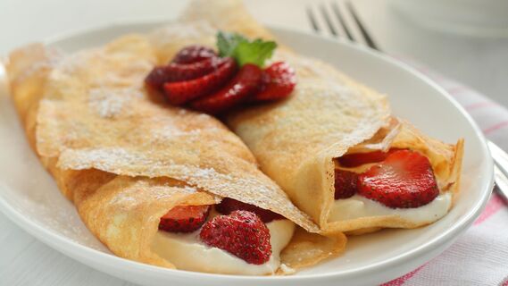 Как приготовить пышные блины с дырками
