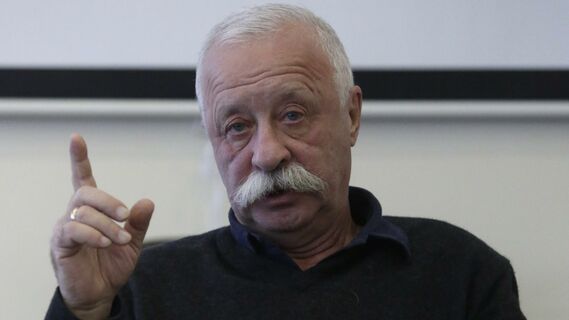 Переворачивала буквы в студии: Якубович заговорил о тайном романе