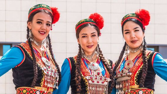 Правила знакомства с женщинами в Узбекистане: актуально для приезжих и местных