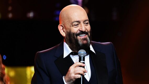 «Ну-ка, поделись»:  Шуфутинский ехидно скрывает заработки на песне «3 сентября»