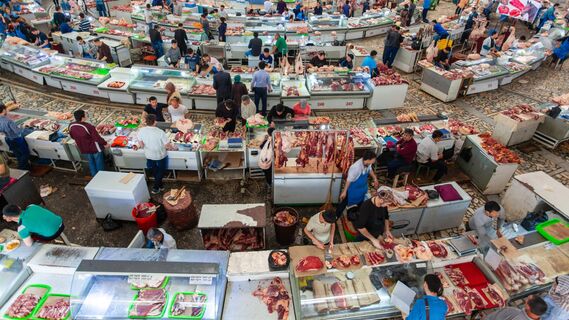 Торговцы на рынках в Узбекистане больше не меняют валюту  