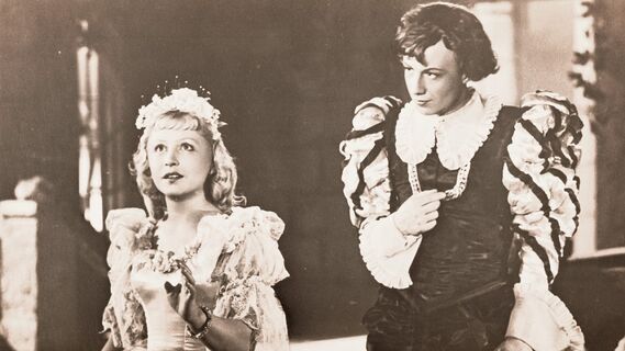 Кадр из фильма «Золушка» (1947 год)
