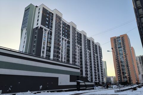 Санкт-Петербург, город, двор, дома, квартал, квартира, недвижимость, новостройка, окна, снег, строение, улица