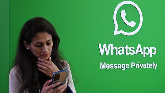 Мессенджер WhatsApp пользуется популярностью в России
