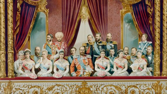 Необычные увлечения Романовых: чем занимались члены императорской семьи в свободное время