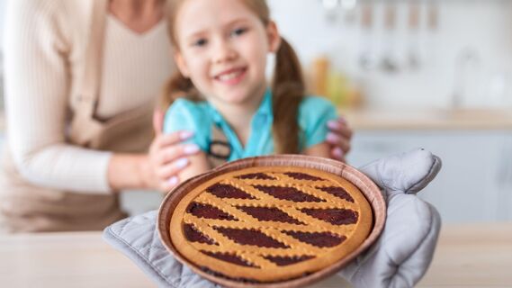 Какой ингредиент спасет пирог от потери сладкой начинки
