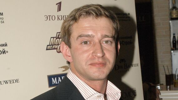Богатырь растет: сын Хабенского вырос совсем непохожим на звездного отца (фото)