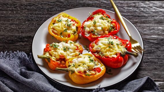 Перчики с сыром и ветчиной
