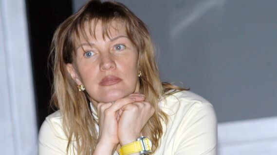 Другой человек: внешность перенесшей инсульт Прокловой заставила фанатов остолбенеть