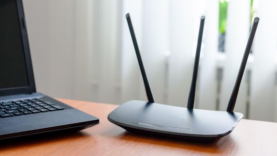 Можно ли держать технику возле Wi-Fi роутера