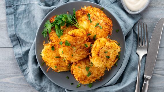 Как приготовить драники из молодого картофеля