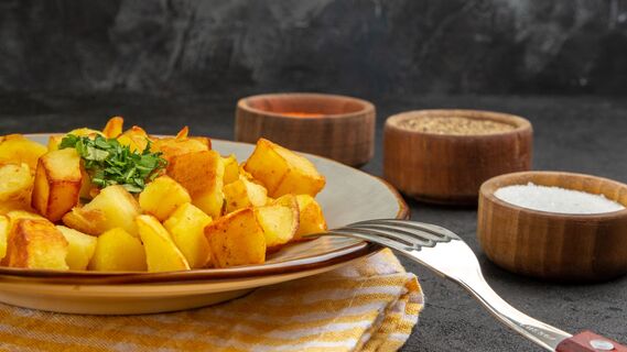 Жареная картошка может быть еще вкуснее: получится фантастической с этой добавкой