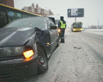 Автомобилистам Ленобласти дали удивительный совет: при заносе вы об этом точно не подумаете