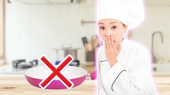 Почему нельзя готовить на антипригарных сковродах