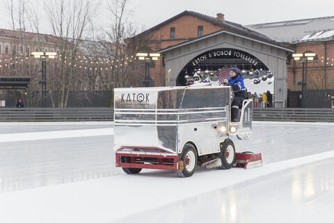 каток, коньки, лед