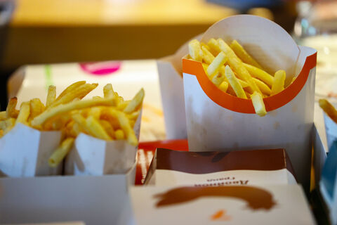 Тревожный звонок: Мурашко сообщил о 480 тысячах российских школьников с ожирением