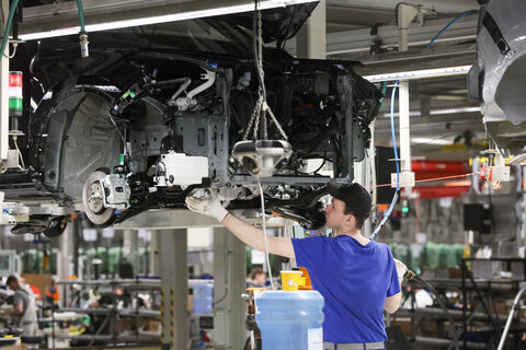 Петербург вернет к жизни все «брошенные» автогиганты в 2026-м