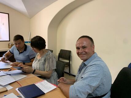Актер Сергей Мурзин идет в ЗакС от партии “Родина”